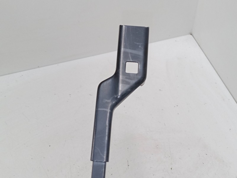 Recambio de brazo limpia delantero derecho para peugeot 308 ii (lb_, lp_, lw_, lh_, l3_) 1.2 thp 110 referencia OEM IAM    Recambio de brazo limpia delantero derecho para peugeot 308 ii (lb_, lp_, lw_, lh_, l3_) 1.2 thp 110 referencia OEM IAM