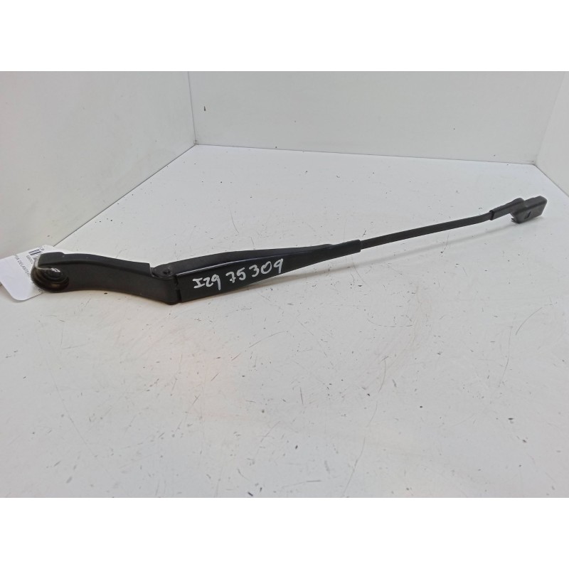 Recambio de brazo limpia delantero izquierdo para peugeot 308 ii (lb_, lp_, lw_, lh_, l3_) 1.2 thp 110 referencia OEM IAM   