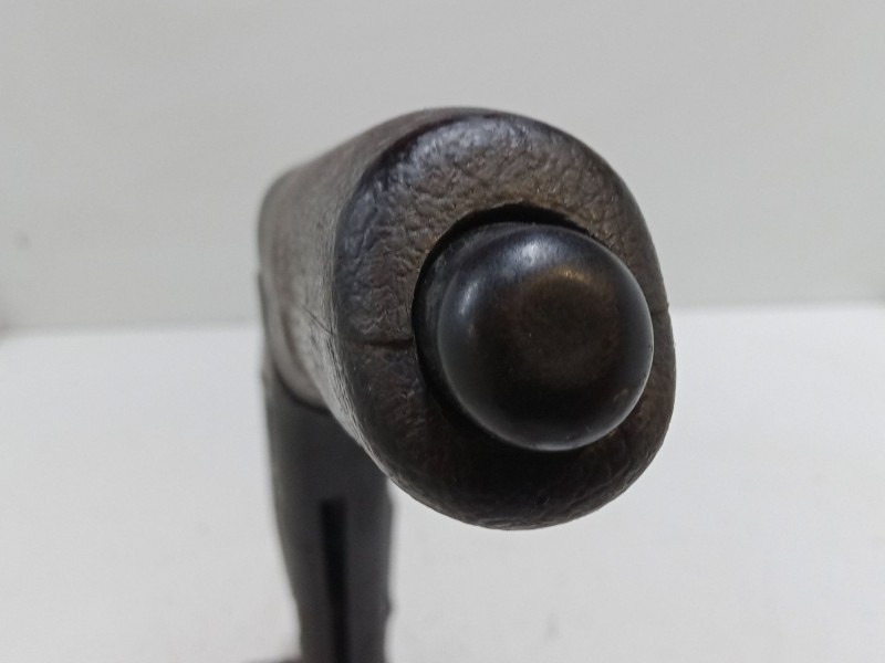 Recambio de palanca freno de mano para ford tourneo connect 1.8 tdci referencia OEM IAM    Recambio de palanca freno de mano para ford tourneo connect 1.8 tdci referencia OEM IAM