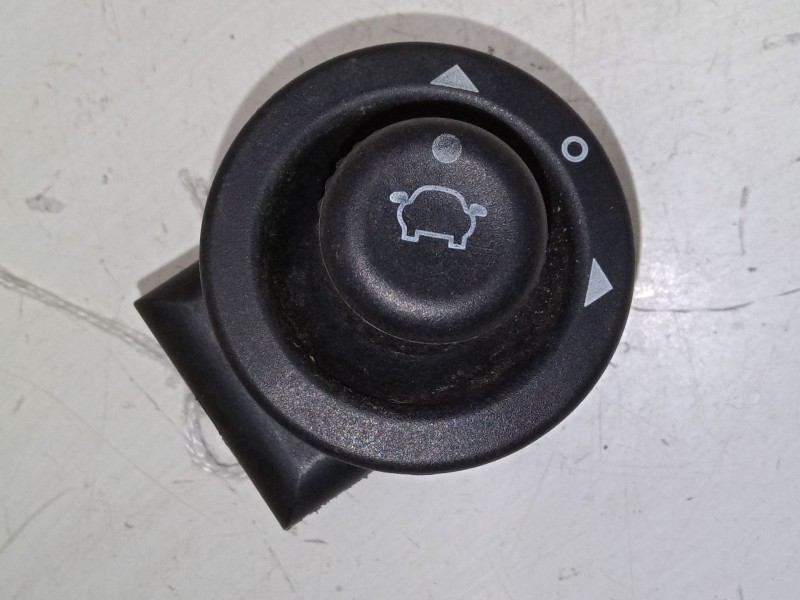 Recambio de mando retrovisor para ford tourneo connect 1.8 tdci referencia OEM IAM 93BG17B676BB   Recambio de mando retrovisor para ford tourneo connect 1.8 tdci referencia OEM IAM 93BG17B676BB