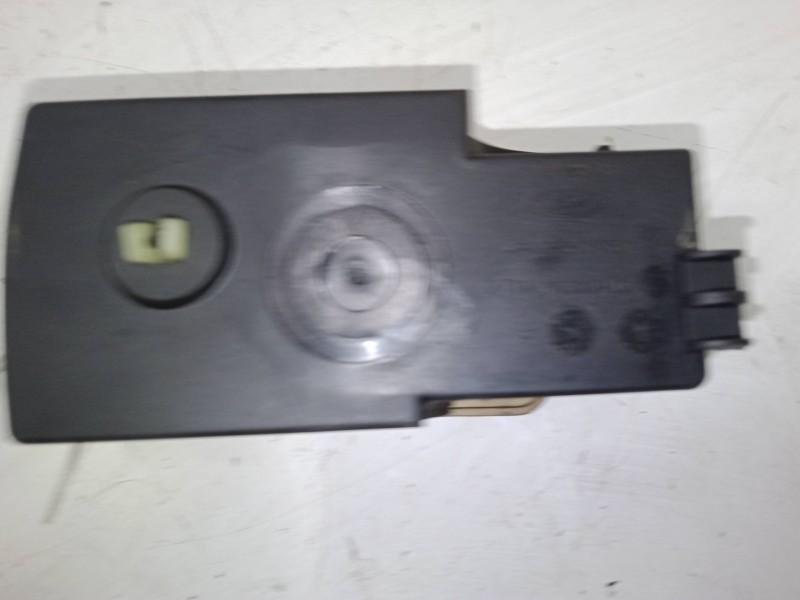 Recambio de maneta interior puerta delantera izquierda para ford tourneo connect 1.8 tdci referencia OEM IAM 2T1AV266A63CJ   Recambio de maneta interior puerta delantera izquierda para ford tourneo connect 1.8 tdci referencia OEM IAM 2T1AV266A63CJ