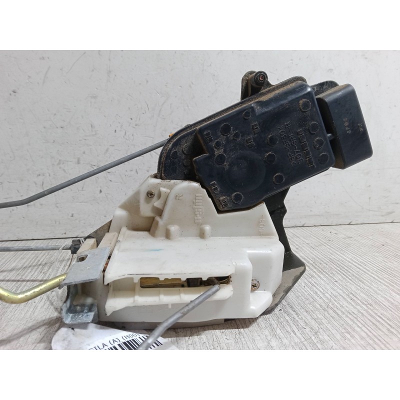Recambio de cerradura puerta delantera derecha para opel agila (a) (h00) 1.2 16v twinport (f68) referencia OEM IAM   