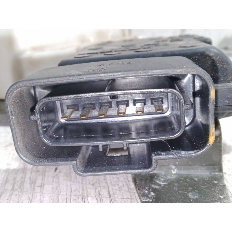 Recambio de cerradura puerta delantera derecha para opel agila (a) (h00) 1.2 16v twinport (f68) referencia OEM IAM    Recambio de cerradura puerta delantera derecha para opel agila (a) (h00) 1.2 16v twinport (f68) referencia OEM IAM