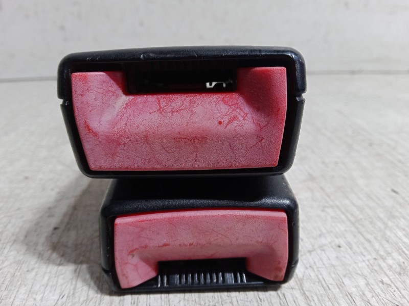 Recambio de anclaje cinturon trasero central para seat arosa (6h1) 1.0 referencia OEM IAM   
