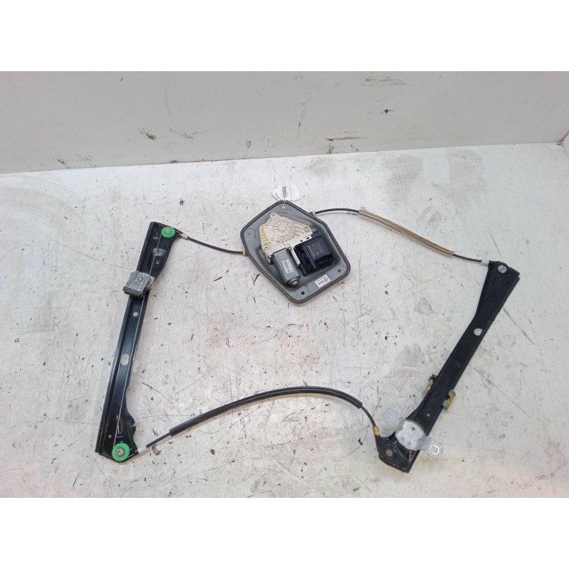 Recambio de elevalunas electrico delantero derecho para volkswagen golf v (1k1) 1.9 tdi referencia OEM IAM 1K0959792G  