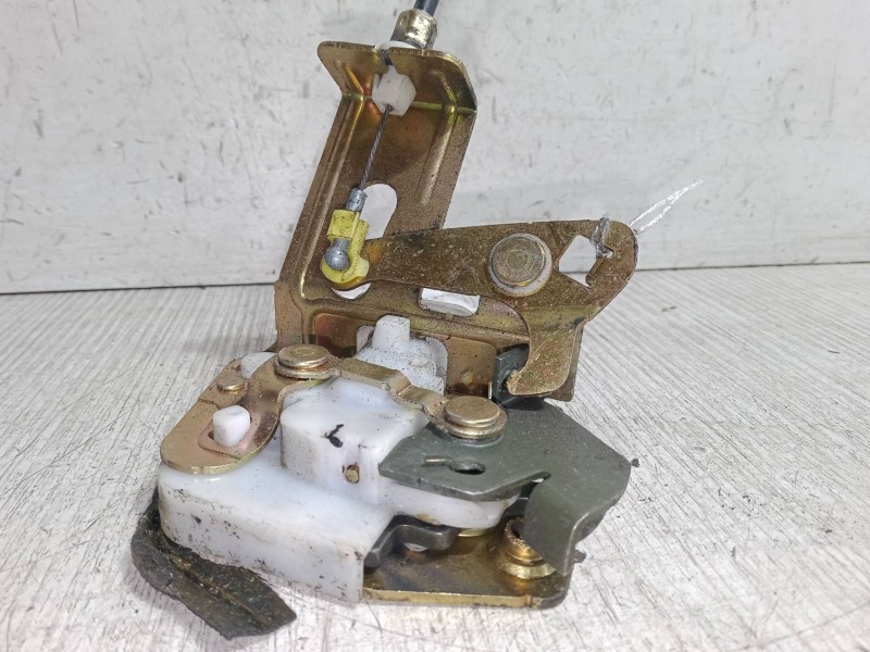 Recambio de cerradura puerta corredera derecha para hyundai h-1 / starex autobús (a1) 2.5 crdi referencia OEM IAM   