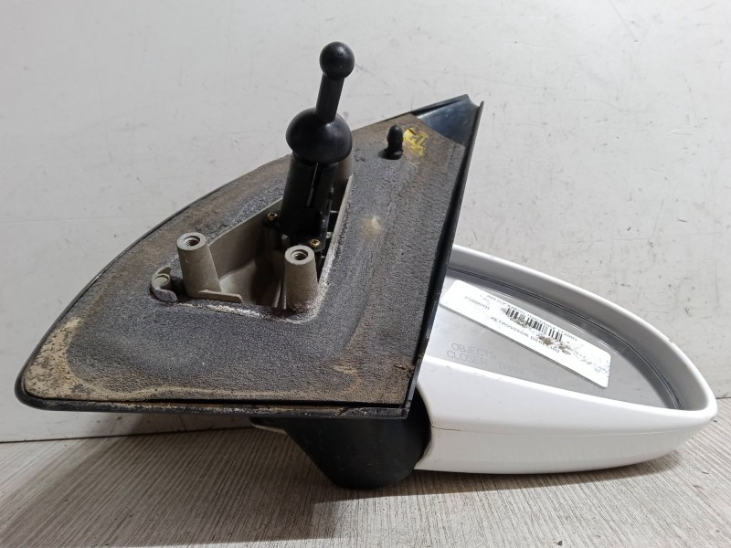 Recambio de retrovisor derecho para chevrolet aveo / kalos hatchback (t200) 1.4 16v referencia OEM IAM   