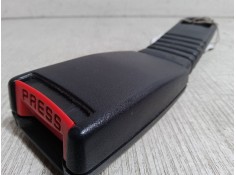 Recambio de anclaje cinturon delantero izquierdo para hyundai h-1 / starex autobús (a1) 2.5 crdi referencia OEM IAM