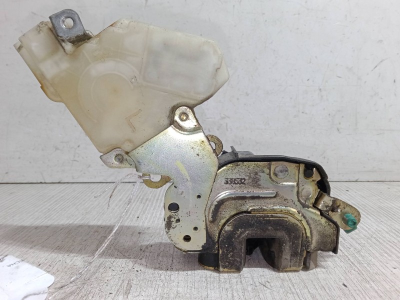 Recambio de cerradura puerta delantera derecha para nissan almera tino (v10) 2.2 dci referencia OEM IAM    Recambio de cerradura puerta delantera derecha para nissan almera tino (v10) 2.2 dci referencia OEM IAM