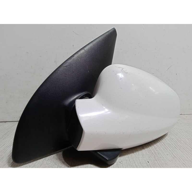 Recambio de retrovisor izquierdo para chevrolet aveo / kalos hatchback (t200) 1.4 16v referencia OEM IAM   