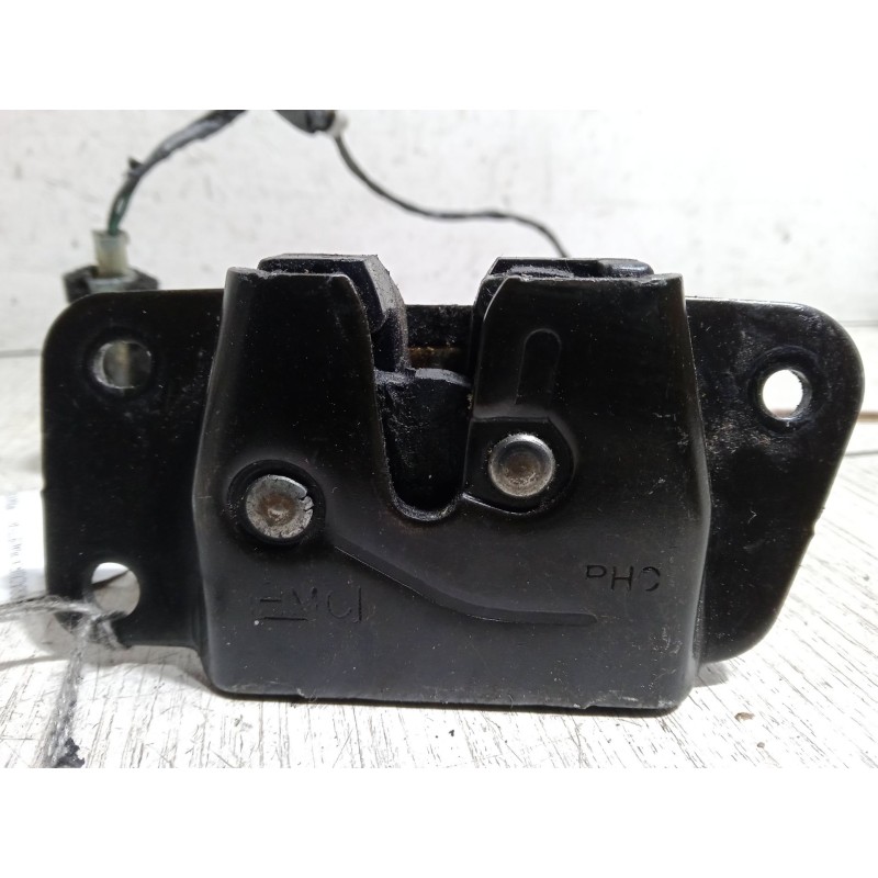 Recambio de cerradura maletero / porton para hyundai h-1 / starex autobús (a1) 2.5 crdi referencia OEM IAM   