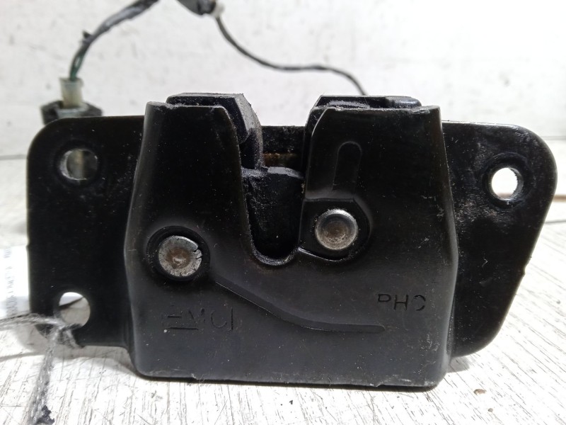 Recambio de cerradura maletero / porton para hyundai h-1 / starex autobús (a1) 2.5 crdi referencia OEM IAM   