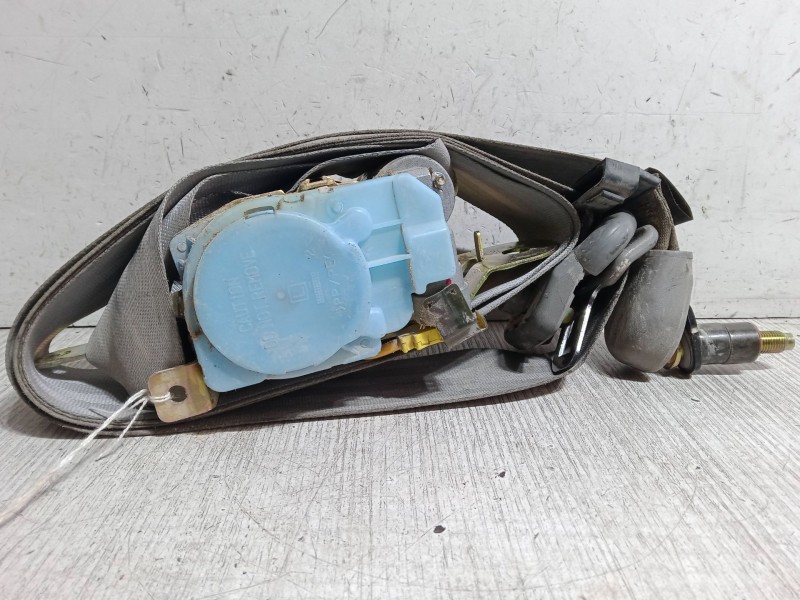 Recambio de cinturon seguridad delantero derecho para kia sorento i (jc) 2.5 crdi referencia OEM IAM    Recambio de cinturon seguridad delantero derecho para kia sorento i (jc) 2.5 crdi referencia OEM IAM