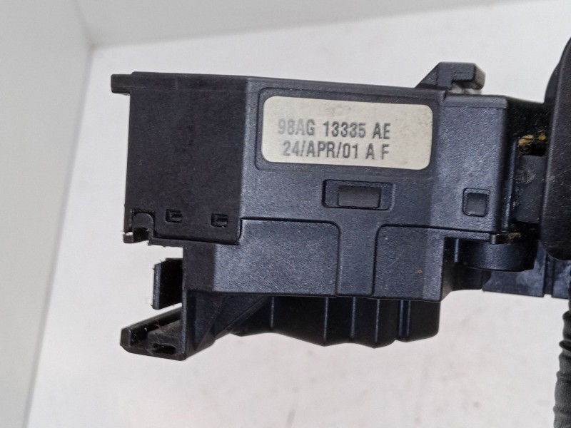 Recambio de mando de intermitencia para ford focus i (daw, dbw) 2.0 16v referencia OEM IAM    Recambio de mando de intermitencia para ford focus i (daw, dbw) 2.0 16v referencia OEM IAM