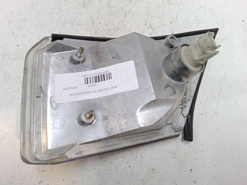 Recambio de intermitente delantero derecho para iveco daily vi furgoneta 35s15, 35c15, 40c15, 50c15, 60c15, 65c15, 70c15 referen