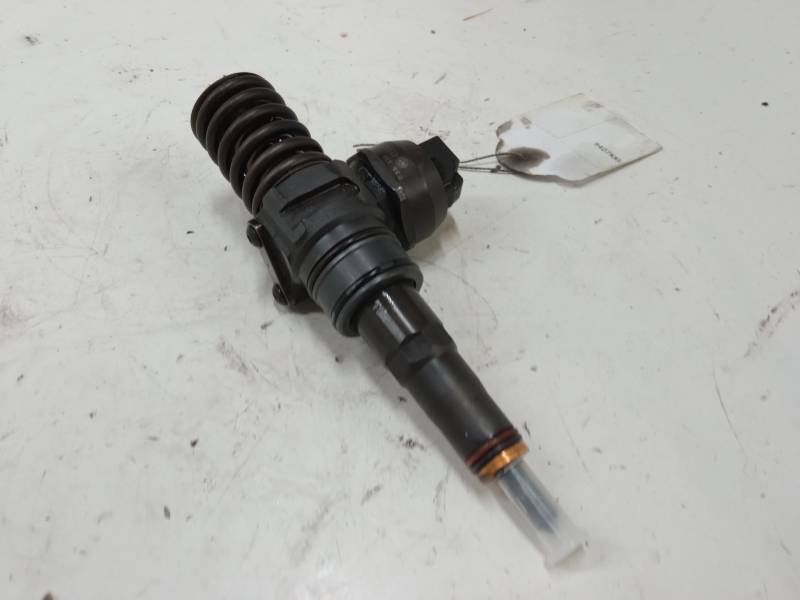 INYECTOR 038130073BQ 