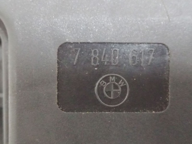 Recambio de cerradura maletero / porton para bmw 1 (e81) 116 d referencia OEM IAM 7840617  