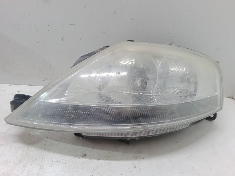 Recambio de faro izquierdo para citroën c3 i (fc_, fn_) 1.4 hdi referencia OEM IAM 9647214280  