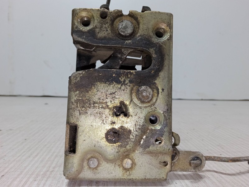 Recambio de cerradura puerta delantera izquierda para citroën ax (za-_) 14 d referencia OEM IAM   