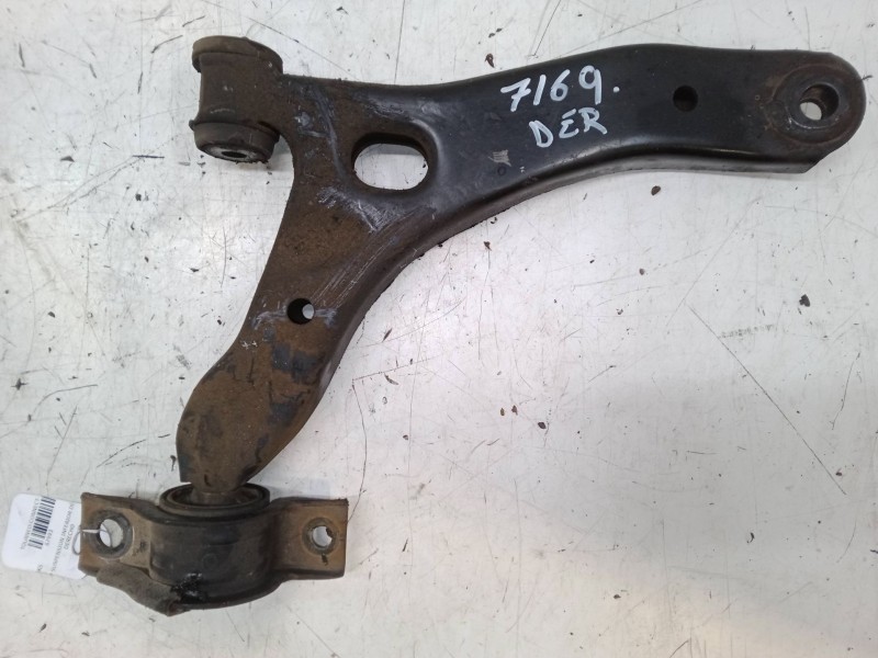 Recambio de brazo suspension inferior delantero derecho para ford tourneo connect 1.8 tdci referencia OEM IAM    Recambio de brazo suspension inferior delantero derecho para ford tourneo connect 1.8 tdci referencia OEM IAM