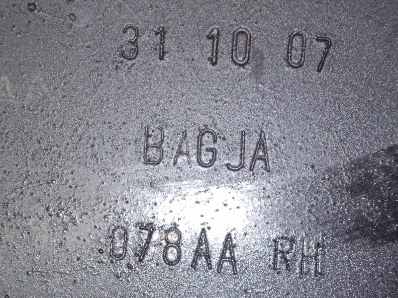 Recambio de brazo suspension inferior delantero derecho para ford tourneo connect 1.8 tdci referencia OEM IAM    Recambio de brazo suspension inferior delantero derecho para ford tourneo connect 1.8 tdci referencia OEM IAM