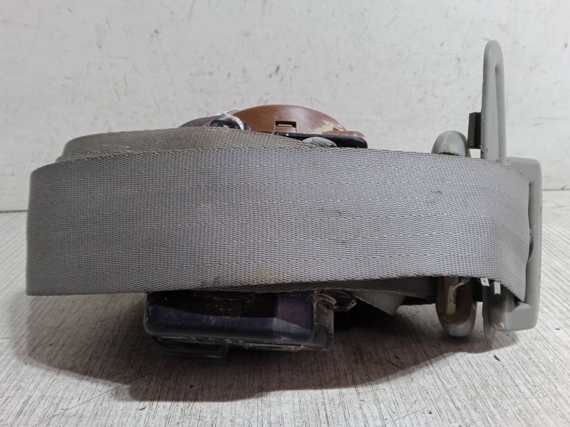 Recambio de cinturon seguridad trasero derecho para kia sorento i (jc) 2.5 crdi referencia OEM IAM    Recambio de cinturon seguridad trasero derecho para kia sorento i (jc) 2.5 crdi referencia OEM IAM