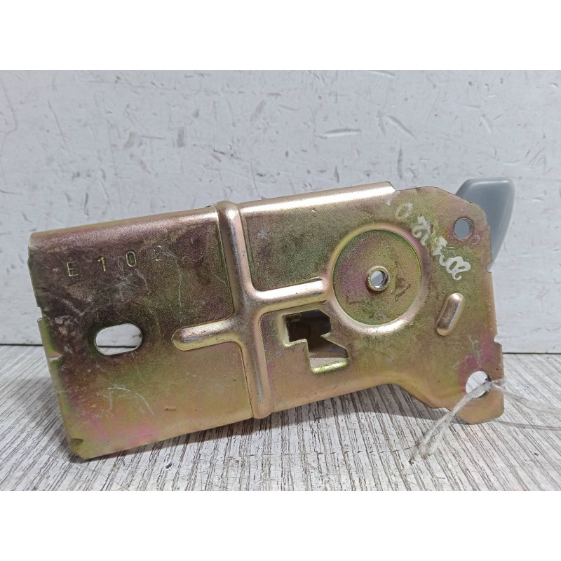 Recambio de maneta interior puerta delantera derecha para kia sorento i (jc) 2.5 crdi referencia OEM IAM    Recambio de maneta interior puerta delantera derecha para kia sorento i (jc) 2.5 crdi referencia OEM IAM