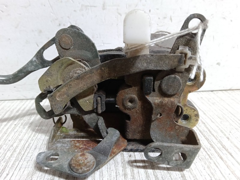 Recambio de cerradura puerta delantera izquierda para hyundai atos (mx) 1.0 i referencia OEM IAM   