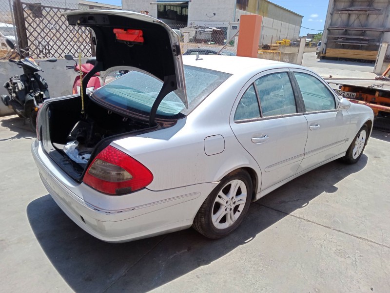 mercedes-benz clase e (w211) del año 2007