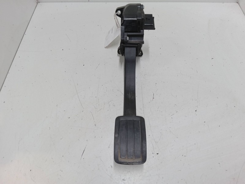 Recambio de pedal acelerador para peugeot 308 ii (lb_, lp_, lw_, lh_, l3_) 1.2 thp 110 referencia OEM IAM 9674829180   Recambio de pedal acelerador para peugeot 308 ii (lb_, lp_, lw_, lh_, l3_) 1.2 thp 110 referencia OEM IAM 9674829180