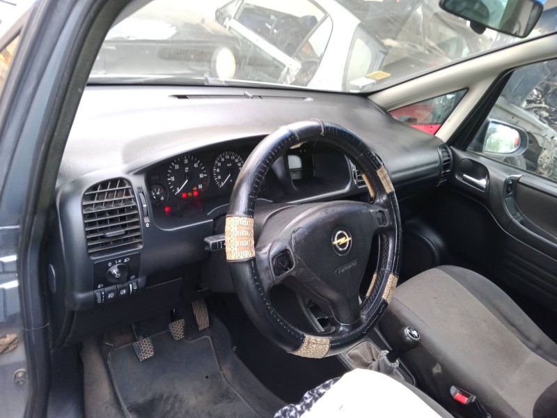 opel zafira a monospace (t98) del año 2004