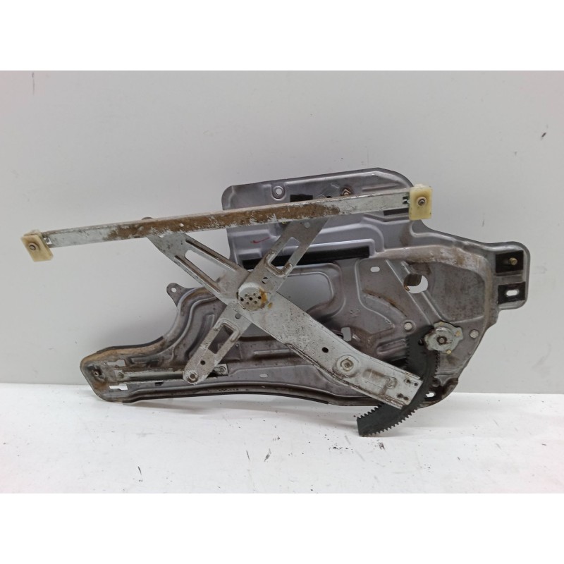 Recambio de elevalunas electrico delantero derecho para opel astra f station wagon (t92) 1.7 tds (f35, m35) referencia OEM IAM  