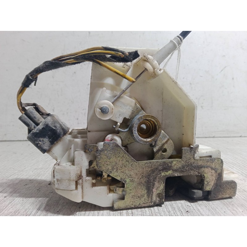 Recambio de cerradura puerta delantera derecha para ford mondeo iii sedán (b4y) 2.0 16v di / tddi / tdci referencia OEM IAM   