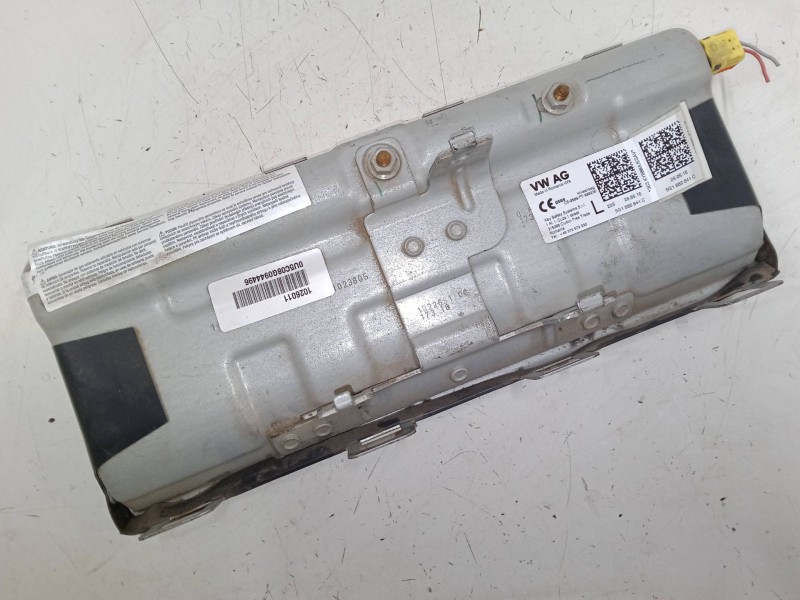 Recambio de airbag de puerta delantero izquierdo para seat leon (5f1) 1.4 tsi referencia OEM IAM 5G1880841C  