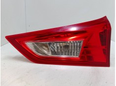 Recambio de piloto trasero porton derecho para toyota auris station wagon (_e18_) 1.8 hybrid (zwe186_) referencia OEM IAM   