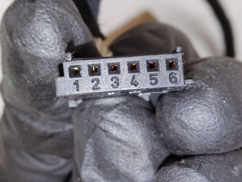 Recambio de motor techo solar para volkswagen golf iv (1j1) 1.9 tdi referencia OEM IAM 4B0959951B   Recambio de motor techo solar para volkswagen golf iv (1j1) 1.9 tdi referencia OEM IAM 4B0959951B