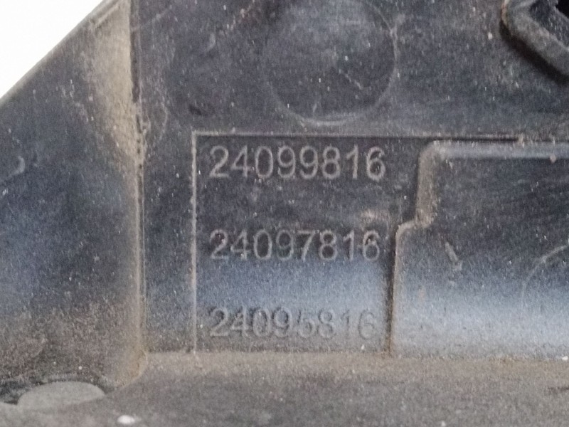Recambio de cerradura puerta trasera derecha para peugeot 207/207+ (wa_, wc_) 1.4 hdi referencia OEM IAM 24099816  
