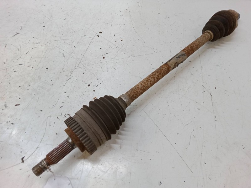 Recambio de transmision trasero derecho para renault scénic i monospace (ja0/1_, fa0_) 2.0 16v rx4 referencia OEM IAM    Recambio de transmision trasero derecho para renault scénic i monospace (ja0/1_, fa0_) 2.0 16v rx4 referencia OEM IAM