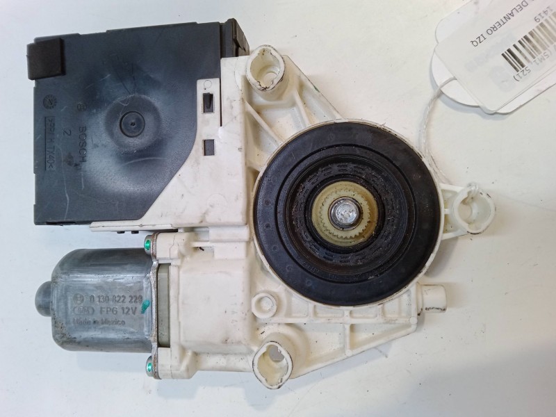 Recambio de motor elevaluna delantero izquierdo para volkswagen golf v variant (1k5) 1.9 tdi referencia OEM IAM 01308222291K0959