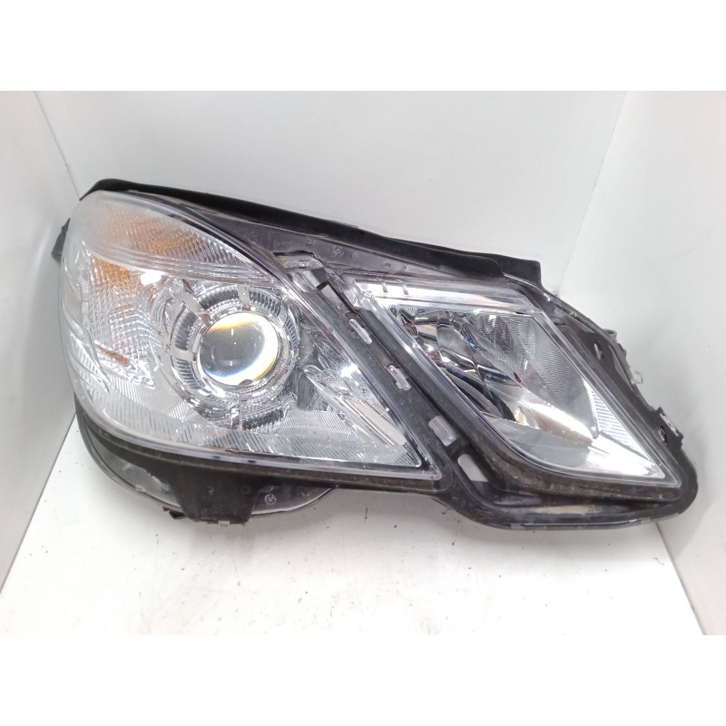 Recambio de faro derecho para mercedes-benz clase e (w212) e 200 cdi / bluetec (212.005, 212.006) referencia OEM IAM A2128208261