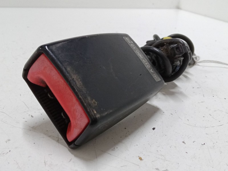 Recambio de anclaje cinturon delantero izquierdo para mercedes-benz clase e (w212) e 200 cdi / bluetec (212.005, 212.006) refere