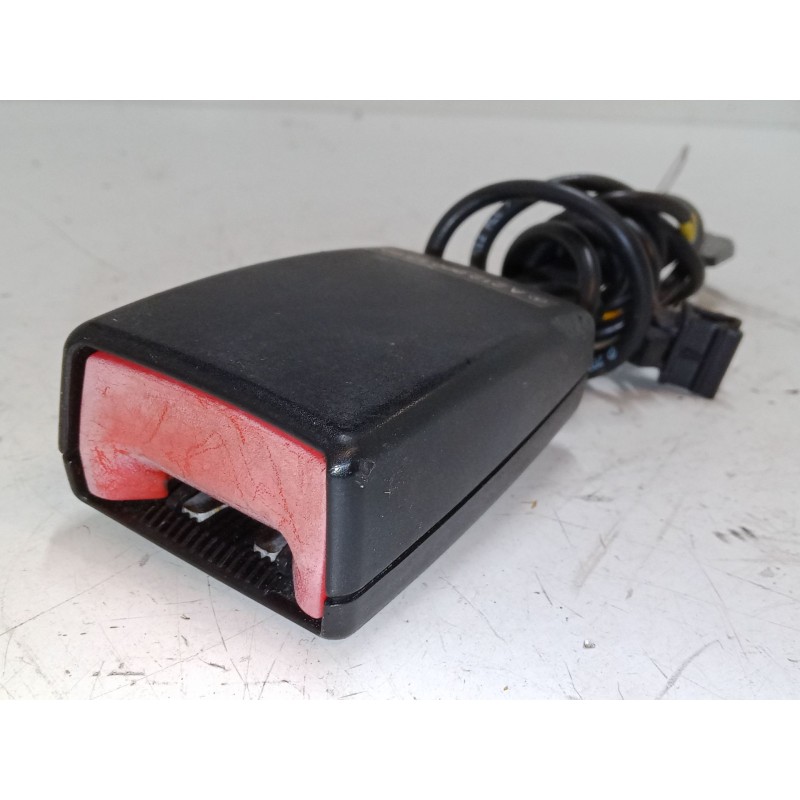 Recambio de anclaje cinturon delantero derecho para mercedes-benz clase e (w212) e 200 cdi / bluetec (212.005, 212.006) referenc