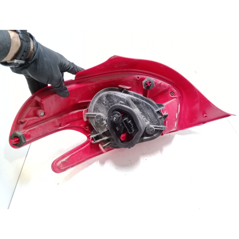 Recambio de piloto trasero derecho para peugeot 208 i (ca_, cc_) 1.2 vti 82 referencia OEM IAM 9672628380  