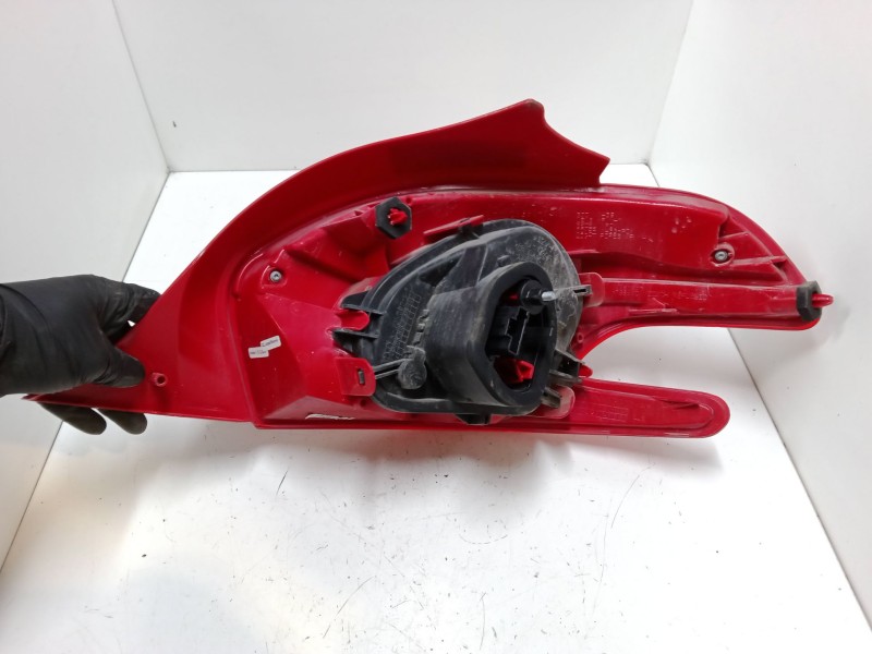 Recambio de piloto trasero izquierdo para peugeot 208 i (ca_, cc_) 1.2 vti 82 referencia OEM IAM 9672628280   Recambio de piloto trasero izquierdo para peugeot 208 i (ca_, cc_) 1.2 vti 82 referencia OEM IAM 9672628280