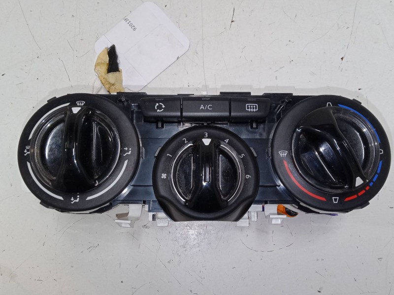 Recambio de mando calefaccion / a/a para peugeot 208 i (ca_, cc_) 1.2 vti 82 referencia OEM IAM    Recambio de mando calefaccion / a/a para peugeot 208 i (ca_, cc_) 1.2 vti 82 referencia OEM IAM