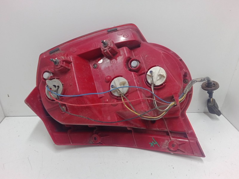 Recambio de piloto trasero izquierdo para chevrolet aveo / kalos hatchback (t250, t255) 1.4 referencia OEM IAM   