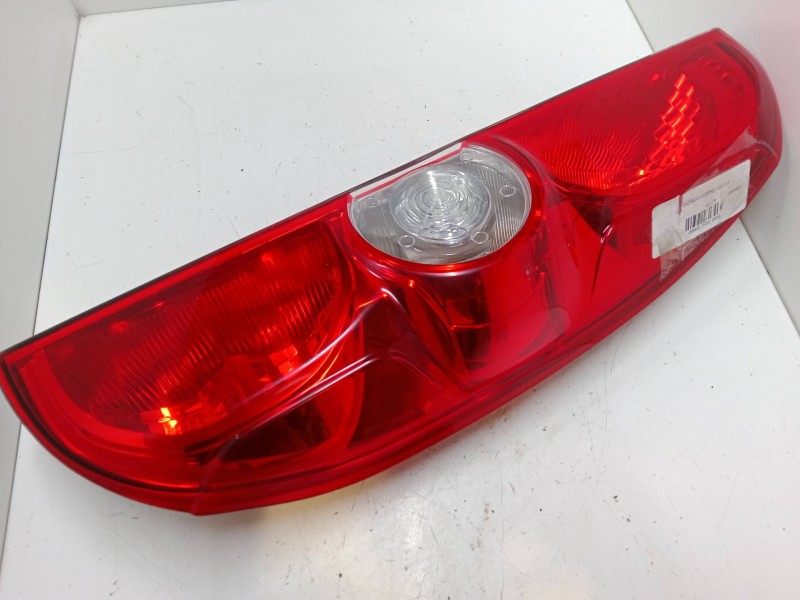 Recambio de piloto trasero derecho para erke erke opel combo opel combo referencia OEM IAM 519248430  