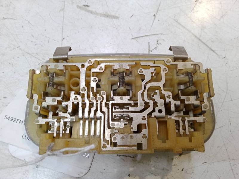 Recambio de luz interior delantera para citroën c4 coupé (la_) 1.6 16v referencia OEM IAM   