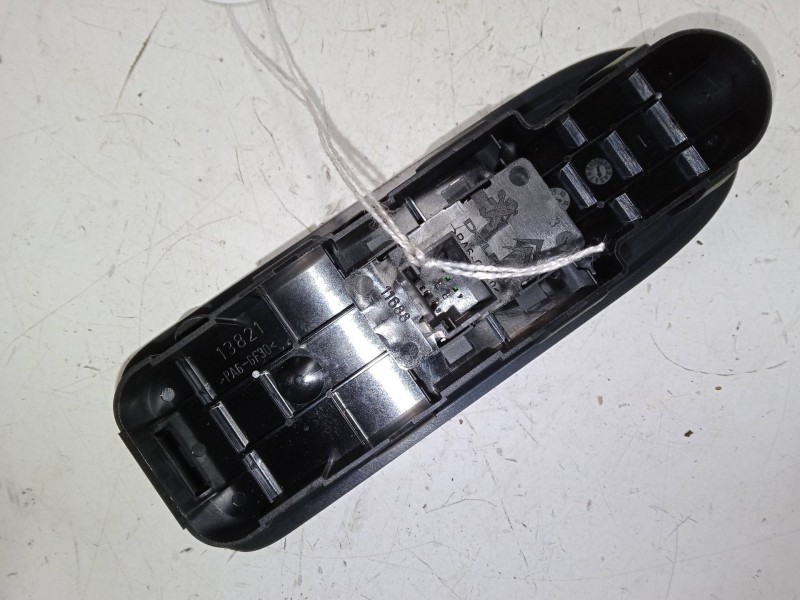 Recambio de mando elevalunas delantero derecho para peugeot 308 i (4a_, 4c_) 1.6 16v referencia OEM IAM   