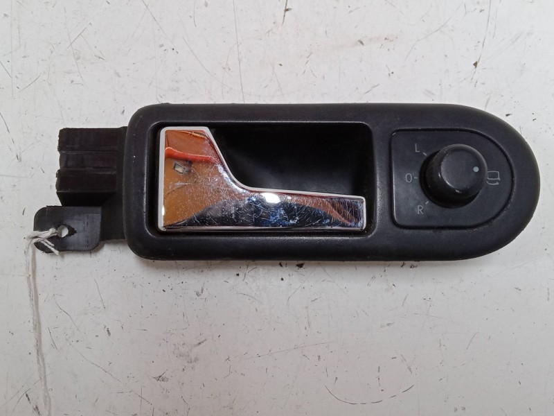 Recambio de maneta interior puerta delantera izquierda para volkswagen golf iv (1j1) 1.9 tdi 4motion referencia OEM IAM   